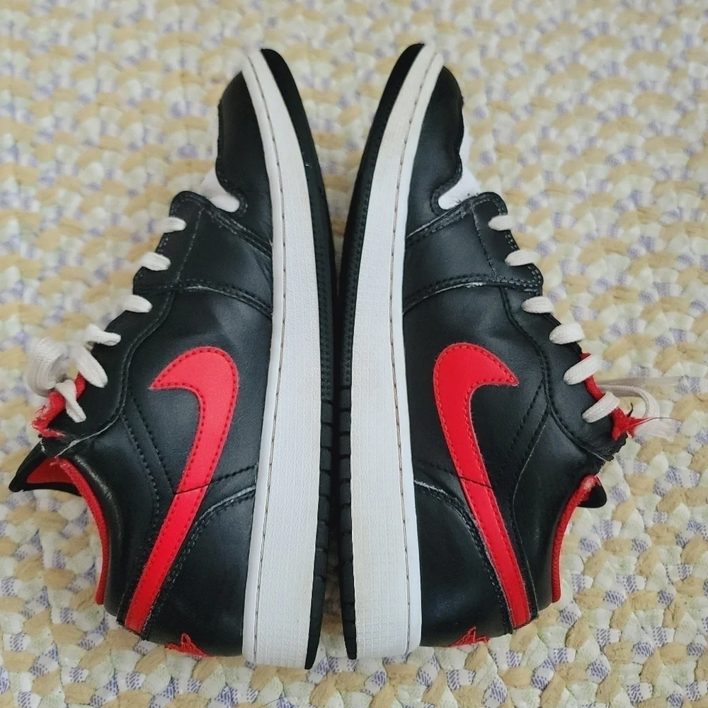 Air Jordan 1 Low Sneakers 6Y